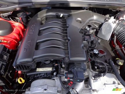 Двигатель от Dodge Challenger