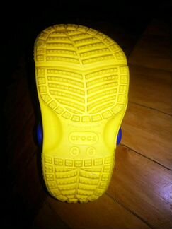 Сандали crocs