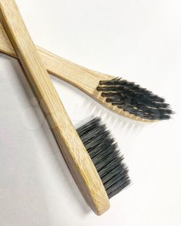 Зубная щётка из бамбука