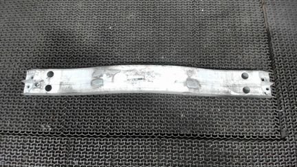 Усилитель бампера передний Rover 75, 2003