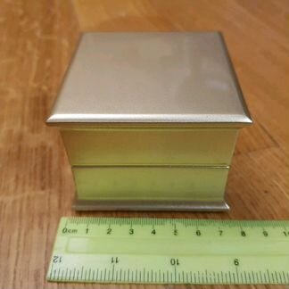Коробка для сережек золото лак