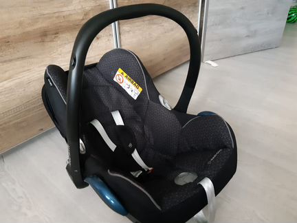 Maxi cosi cabriofix автокресло 2 шт