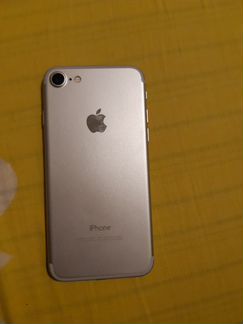 Телефон iPhone7 128gb