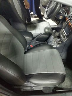 Модельные чехлы Тойота Авенсис из экокожи
