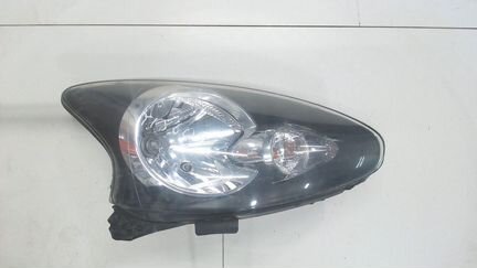 Фара (передняя) правая Toyota Aygo, 2009