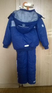 Продам осенний костюм. размер 98