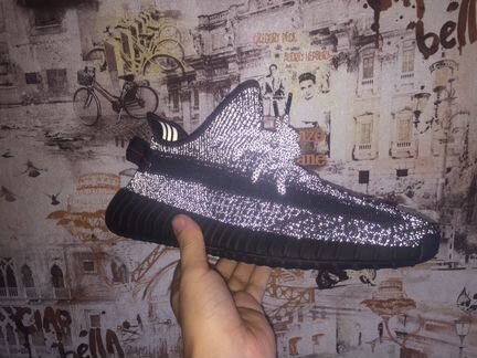 Adidas yeezy boost 350 v2 Black Reflective