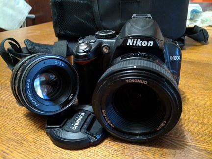 Зеркальный фотоаппарат Nikon D3000. +2 объектива
