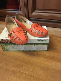 Туфли-босоножки кожаные