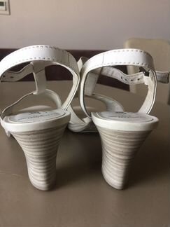 Новые Босоножки Jana