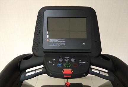 Беговая дорожка (3.0 - 6.0 л.с.) - в Наличии