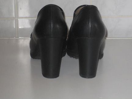 Туфли фирменные