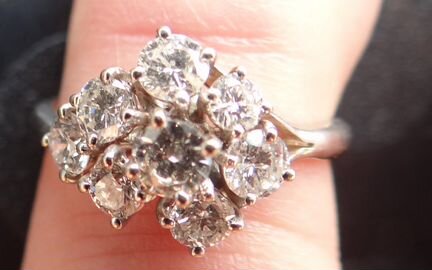 Кольцо Золото 750 Бриллианты 1 карат 16,5 размер