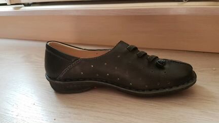 Женские туфли