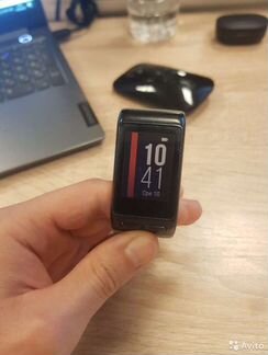 Спортивные часы Garmin Vivoactive HR