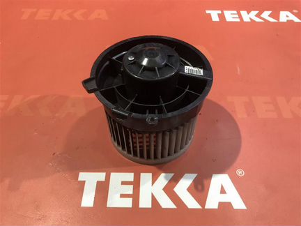 Моторчик печки Ниссан Кашкай J10