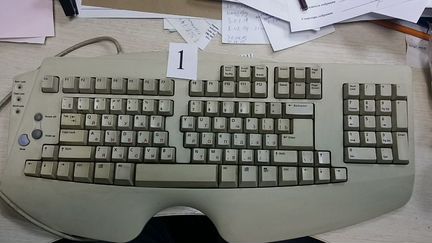Клавиатуры б/у в ассортименте
