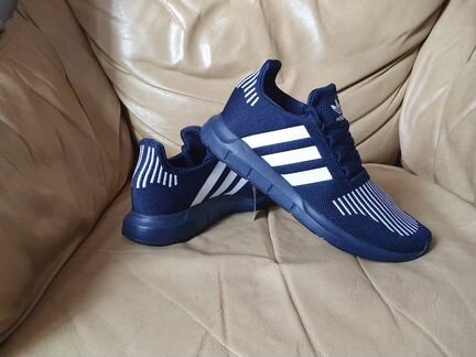 Кроссовки Adidas Swift RUN новые 41 р