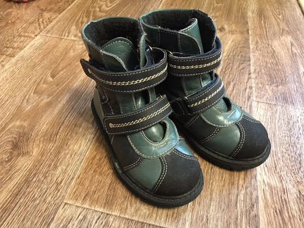 Ботинки утеплённые 26 р