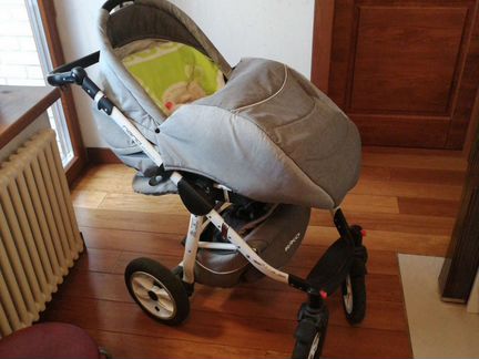 Коляска детская