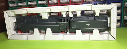Паровоз BR 19 brawa HO dampflokomotive 19 1001