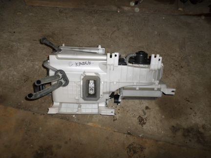 Peugeot 4007 citroen c crosser Печка в сборе