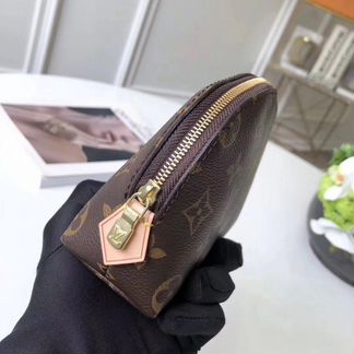 Новая женская косметичка Louis Vuittоn Monogram