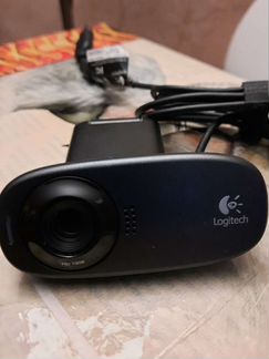 Веб-камера Logitech HD 720 pro