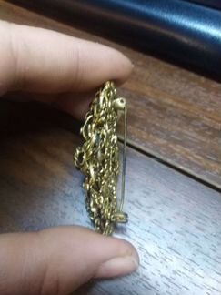 Винтажная брошь