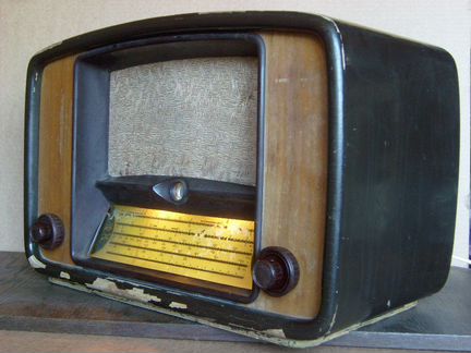 Ламповый приемник Балтика рз1; Рига;вэф 1953 г