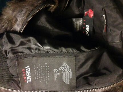 Куртка Versace sport р.44 Нат. мех