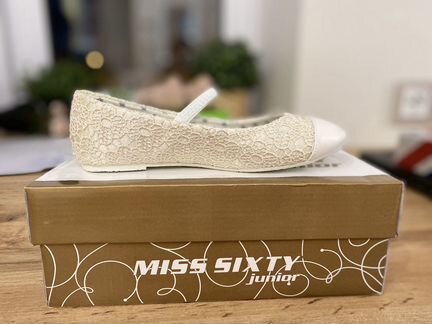 Туфли белые новые нарядные Miss Sixty 27-34
