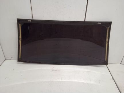 Стекло заднее Kia Rio 2 1.4 2005