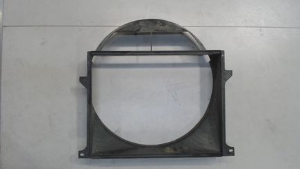 Кожух вентилятора радиатора (диффузор) BMW 5 E34