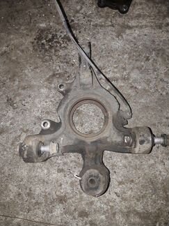 Кулак поворотный задний Lexus RX 2