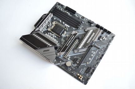 Материнская плата msi b460 mag tomahawk