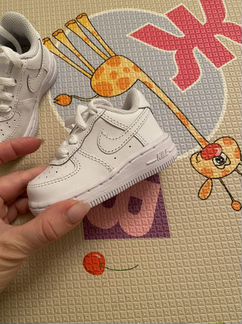 Кроссовки Nike новые, размер 18,5