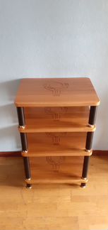 Стойка для аппаратуры