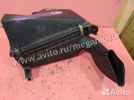 Корпус воздушного Mitsubishi Space Star 1.9 DID