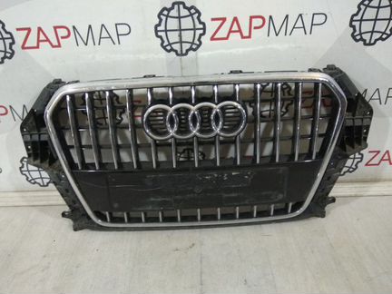 Решетка радиатора Audi Q3 8U