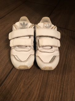 Кроссовки Adidas
