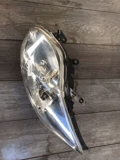 Фара левая Тойота Аурис Toyota Auris