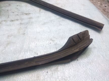 Уплотнитель крыши Symbol 2009 Б/У Авторазбор