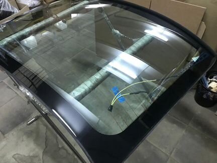 19152566 Стекло заднее cadillac STS