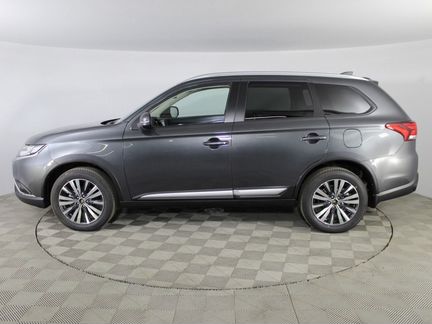 Mitsubishi Outlander 2.0 CVT, 2020