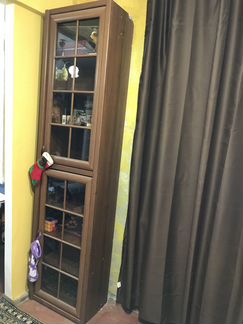 Шкаф книжный