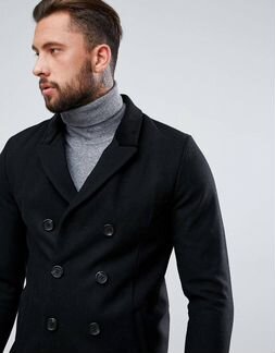 Черное мужское пальто