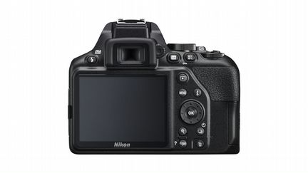 Nikon D3500 Kit 18-140mm новый (гарантия,чек)
