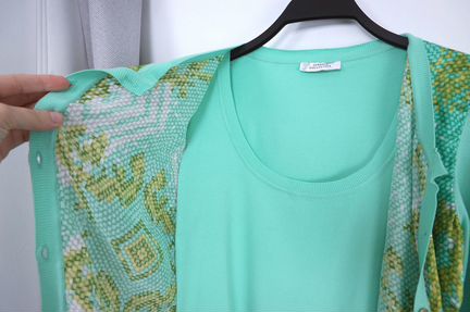 Жакет Versace (Италия) 100 шелк
