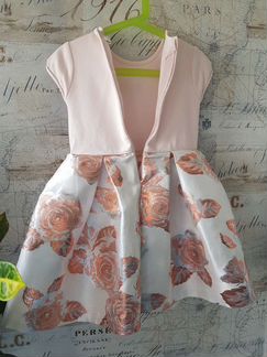 Нарядное платье на рост 110-116 см